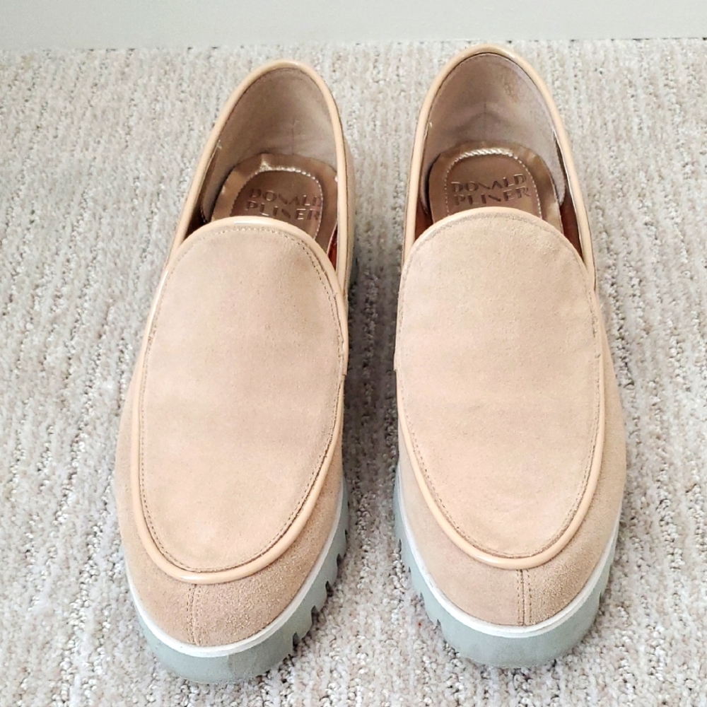 Donald J. Pliner Tan Suede Loafers Size 8.5